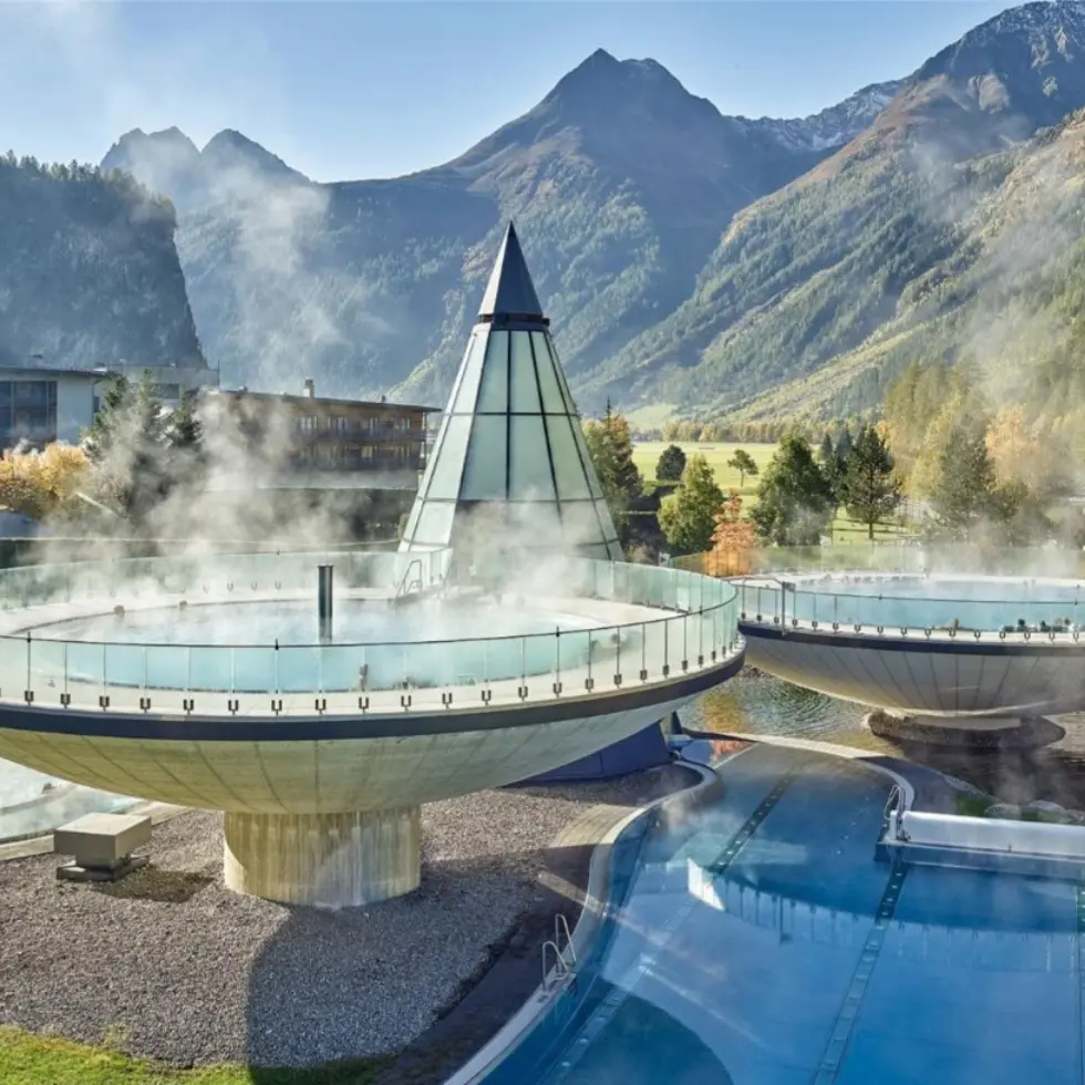 AQUA-DOME-i-Oestrig-banner-980-x-980