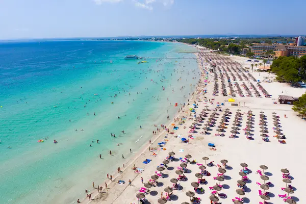 Hvor skal man bo på Mallorca? billede af Alcúdia