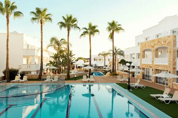 Billig rejse til Kreta - pool