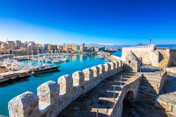 Hvor skal man bo på Kreta? - rejsemagasin