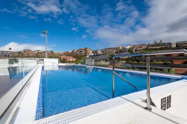 Rejse til San Sebasti&aacute;n - pool