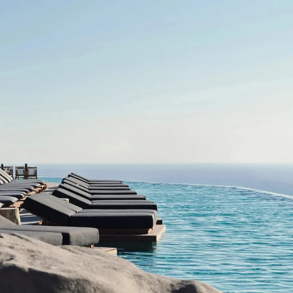 Magma-Resort-Santorini-banner-980-x-980