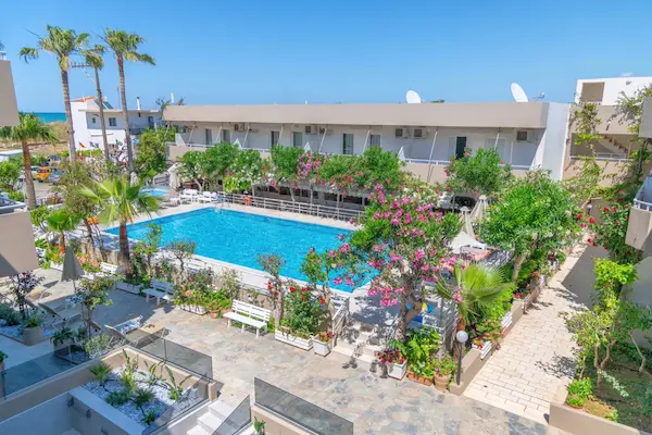 Missiria, Kreta, pool og bygning