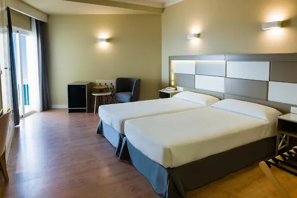 Rejse til Costa del Sol med all inclusive - billede af v&aelig;relset