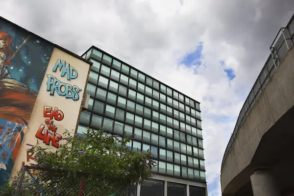 Weekendtur til London - billede af hotellets facade