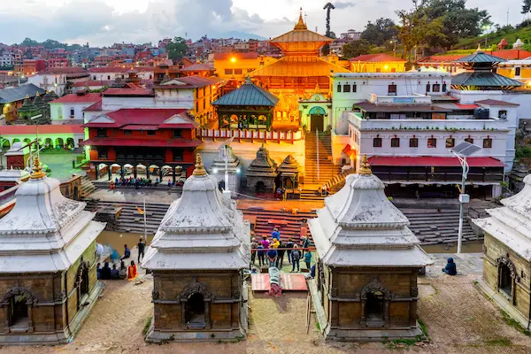 Billige rejser til Katmandu Pashupatinath temple nepal