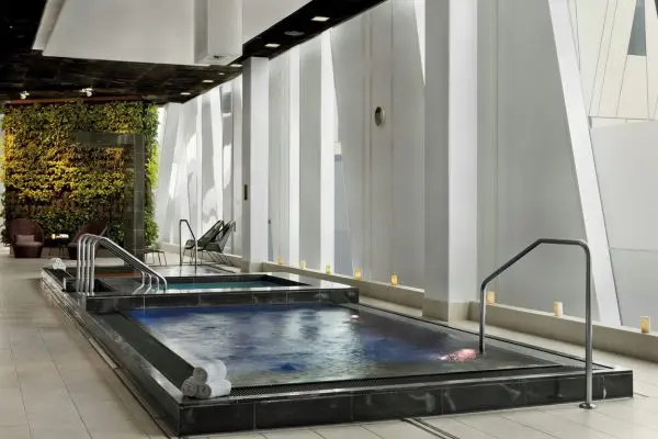 Hotelophold i K&oslash;benhavn - AC Hotel Bella Sky