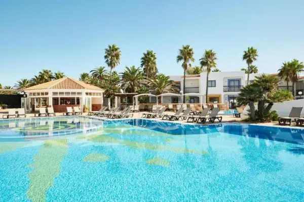 Rejse til Formentera - Balearernes strandparadis Rejse til Formentera - Insotel Hotel Formentera Playa