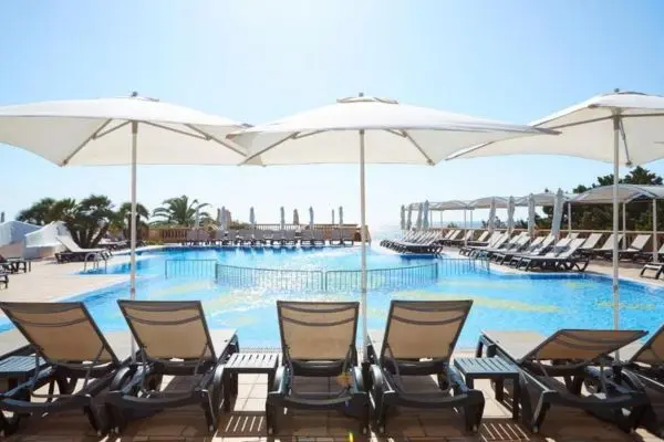 Rejse til Formentera - Balearernes strandparadis Rejse til Formentera - Insotel Hotel Formentera Playa