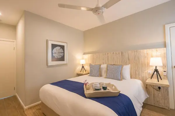 Le Nautique Beachfront Apartments