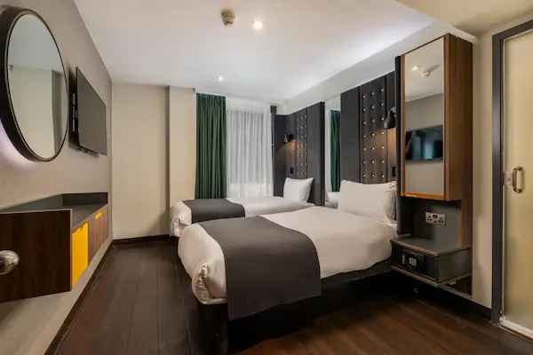 Point A London Liverpool Street