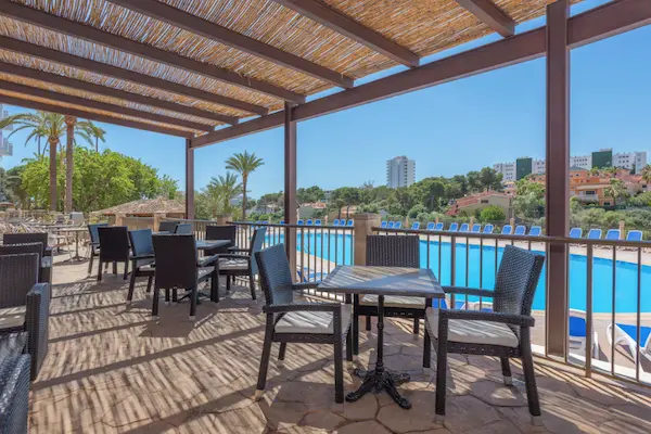 Hotel HSM Canarios Park, Mallorca, terrasse og udsigt