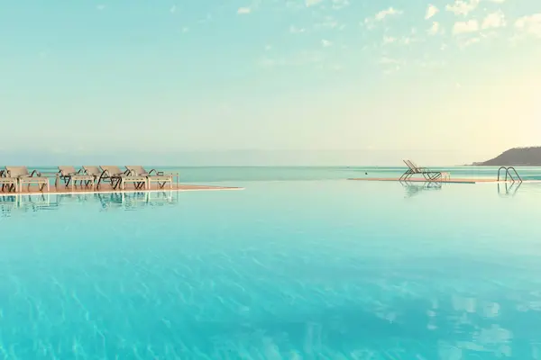 Sunprime Miramare Beach, Rhodos, infinity pool og udsigt