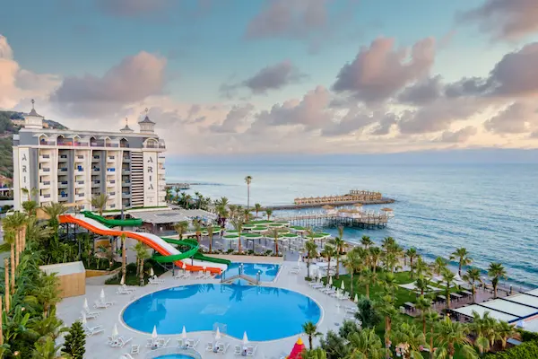 Aria Resort Hotel, Tyrkiet, pool og havudsigt
