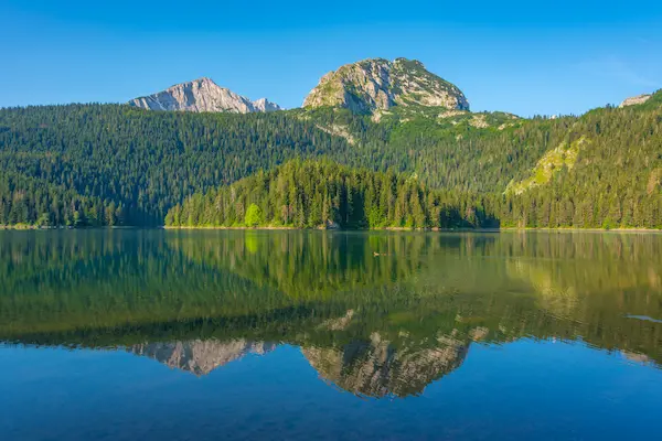 Billige fly til Montenegro Billige fly til Montenegro - Crno Jezero