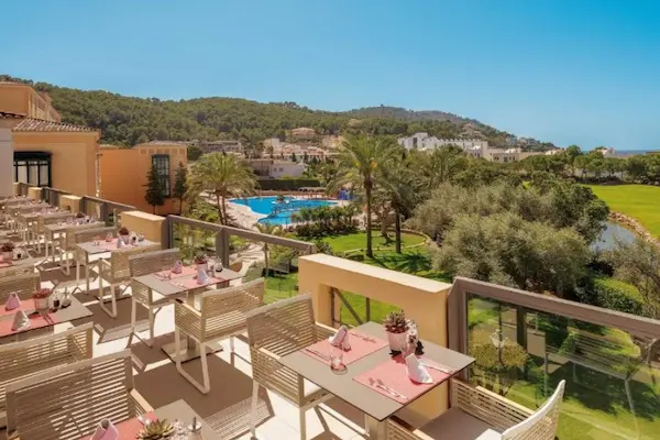 Luksusrejse til Mallorca Steigenberger Golf & Spa Resort, Mallorca, udsigt og terrasse