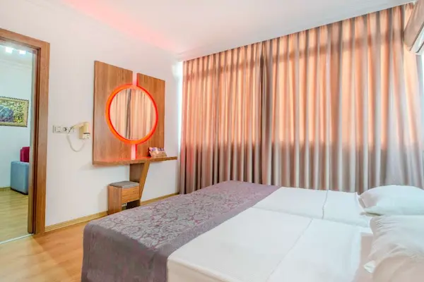 All inclusive i Tyrkiet Sealine Hotel, Alanya, værelse