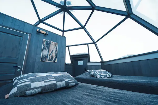Arctic SnowHotel & Glass Igloos, Rovaniemi, glasiglo indvendig