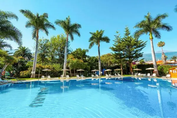 Rejse til Tenerife Masaru, poolområde