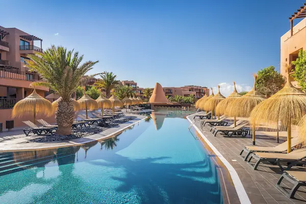 Parasoller og liggestole på Barceló Tenerife
