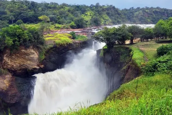 Billige fly til Uganda Murchison Falls