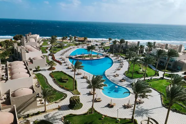Rejse til Marsa Alam - egyptisk solferie med all inclusive Hotel Sentido Akassia Beach, Egypten, pool og havudsigt