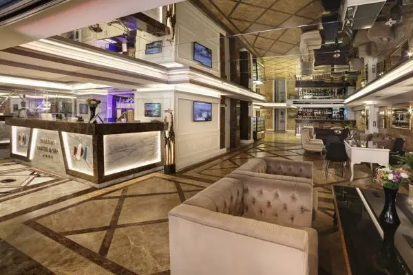 Skalion Hotel, lobby