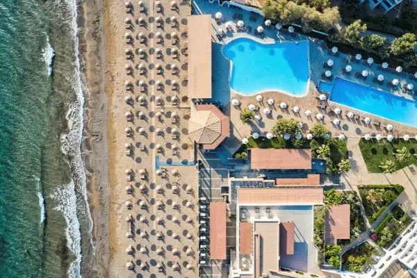 All inclusive på Kreta Atlantica Akti Zeus, strand og pool